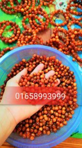 vòng tay gỗ huyết long