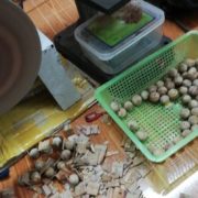 xưởng sản xuất vòng tay gỗ